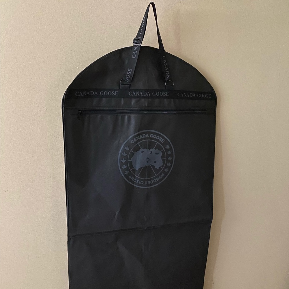 Canada Goose Garment Bag